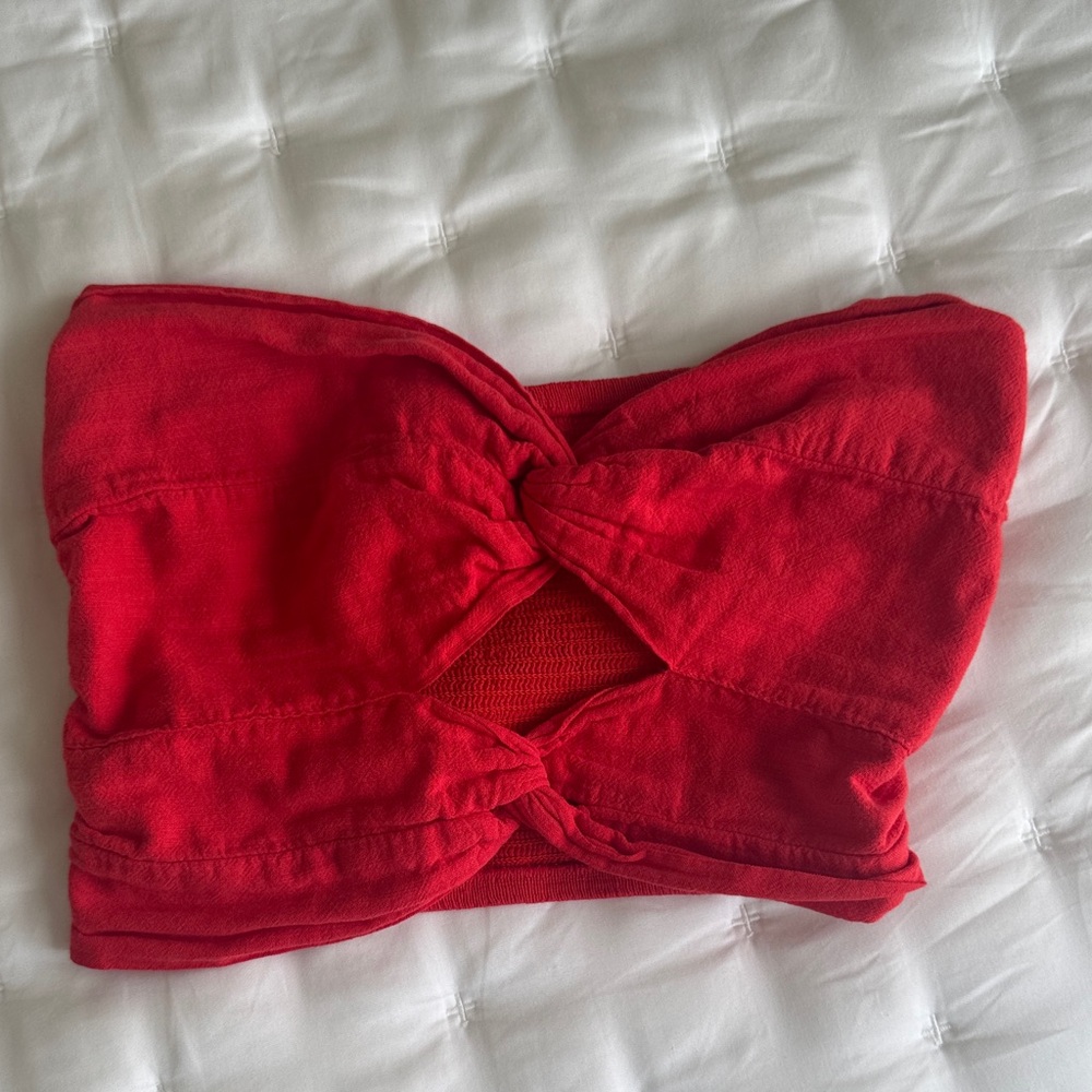 Blanco by Nature Sofia Top CHERRY